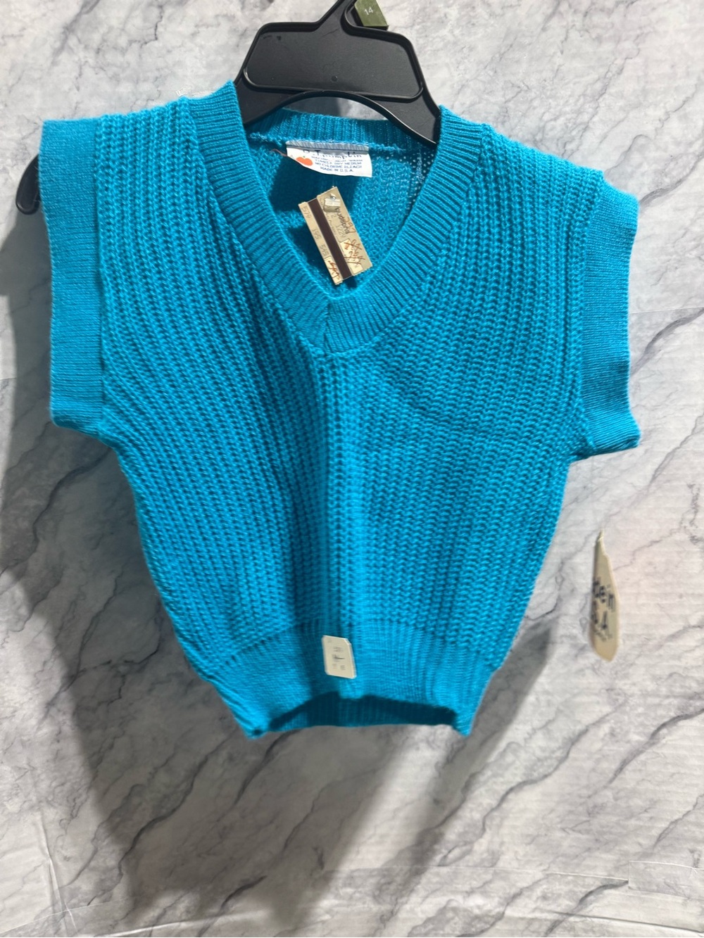 Vintage R.J. Pumpkin Turquoise Knit V-Neck Sweater Vest Medium NOS Made USA